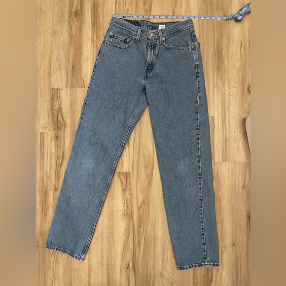 Levi's Denim - Levi’s 550 relaxed fit denim jeans men’s tag 32 W 34 L, fits approx women’s 28W